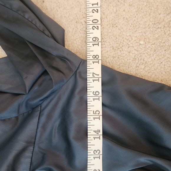 Astr The Label Petrova satin front cutout mini dress - Picture 10 of 16